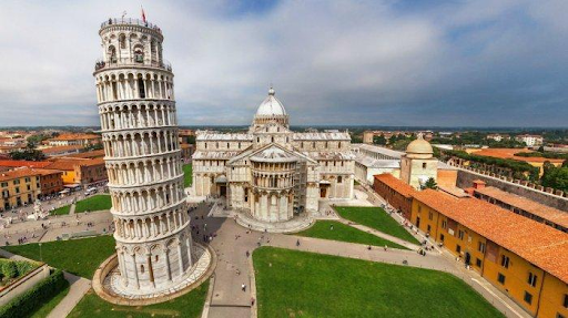 kemiringan menara pisa