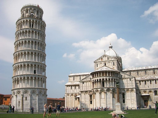  menara pisa